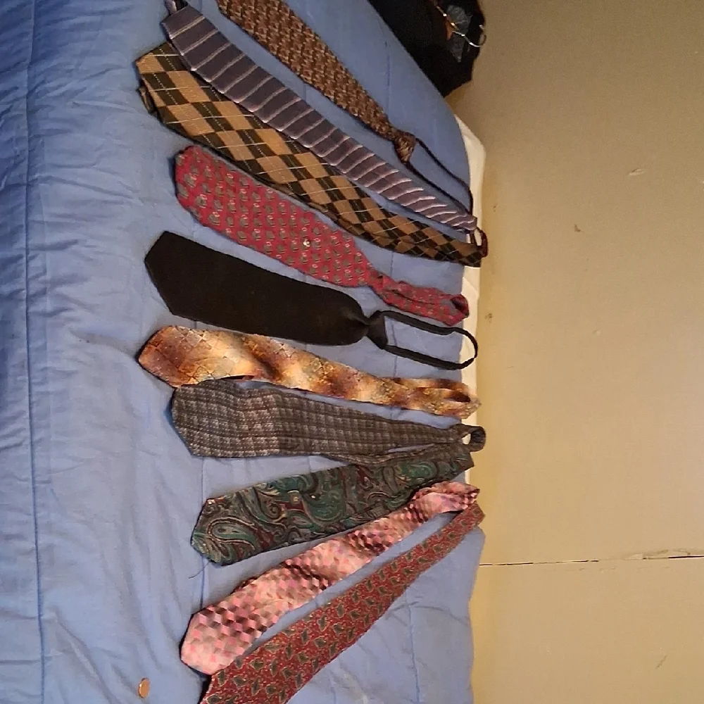 Assorted Patterned Ties Collection - Picture 2 of 10
